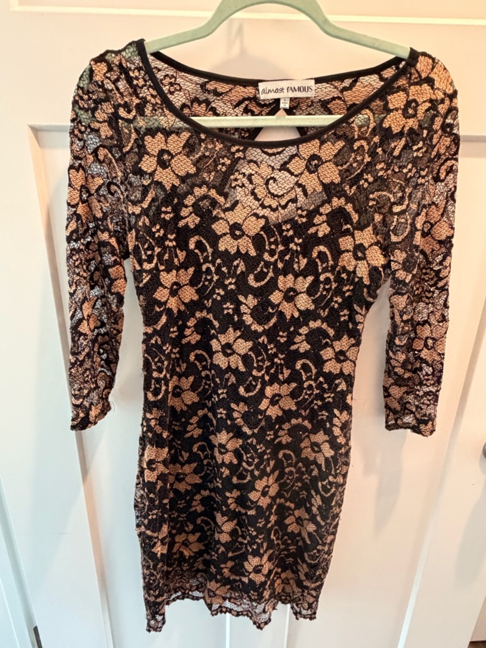 Almost Famous Lace Bodycon Dress Black Nude Size Large 3/4 Sleeve